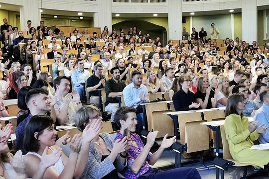 SoWi feiert Absolvent:innen