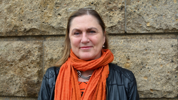 Portraitbild Prof. Dr. Irene Neverla
